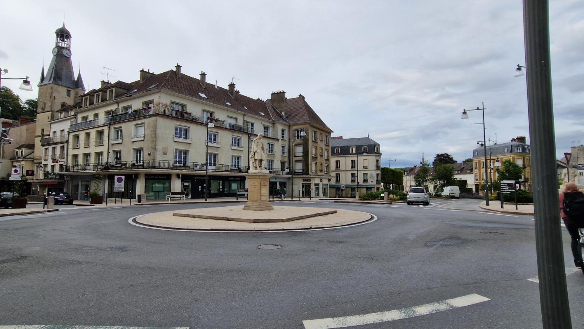 Le Rossignol Apartment Chateau-Thierry Exterior photo